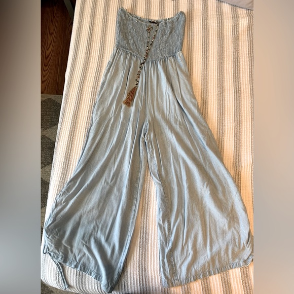 sim & sam Pants - Sim & Sam strapless romper with pockets, tie legs